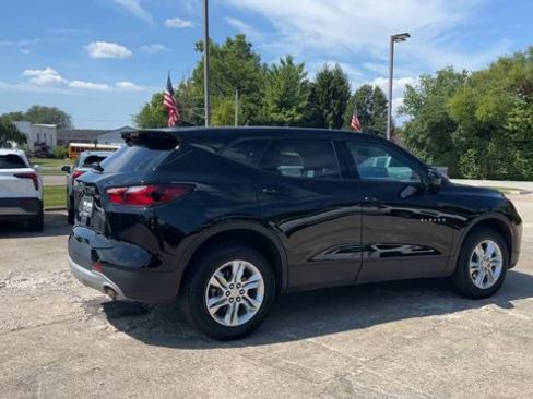 Used 2022 Chevrolet Blazer LT image 9