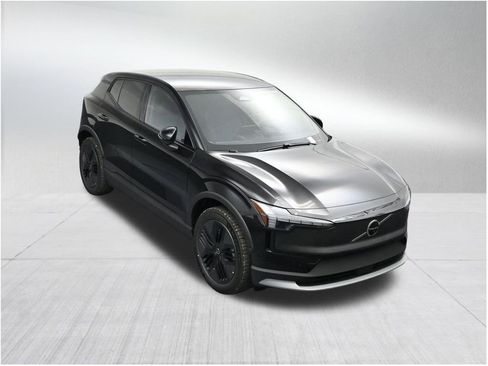 New 2026 Volvo EX30 Cross Country Ultra AWD/4WD image 19