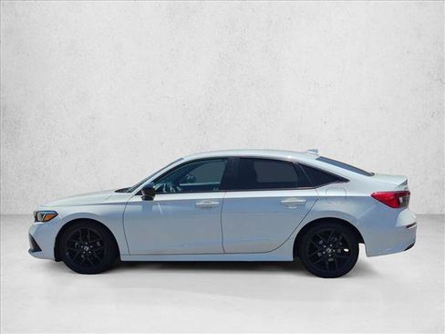 Used 2024 Honda Civic Sport image 9