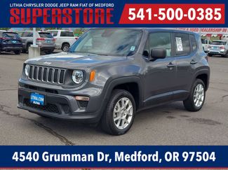 Used 2023 Jeep Renegade Latitude AWD/4WD video 1