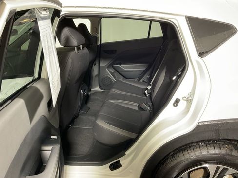 Used 2025 Subaru Crosstrek 2.0i Premium AWD/4WD image 34