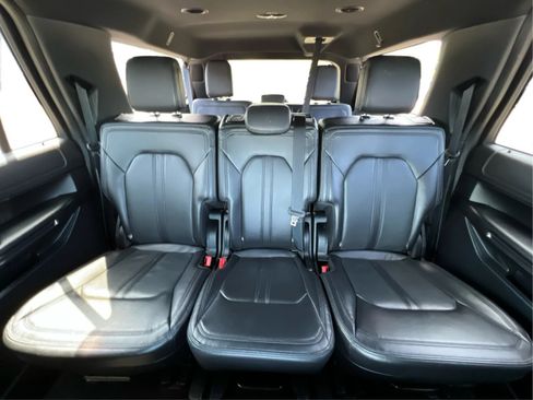 Used 2021 Ford Expedition Max Limited AWD/4WD image 19