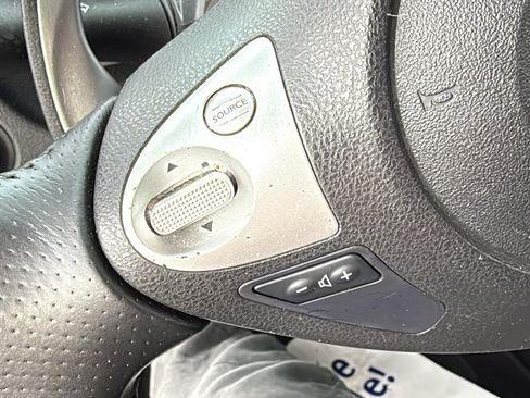 Used 2013 Nissan 370Z image 10