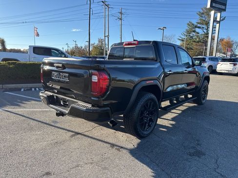 New 2026 GMC Canyon Denali w/ LPO, Denali Black Edition image 6