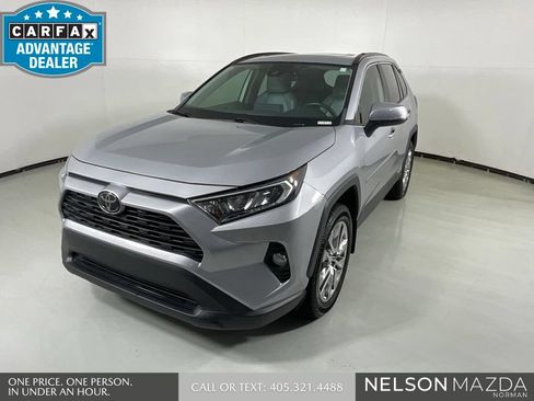 Used 2020 Toyota RAV4 XLE Premium FWD image 1