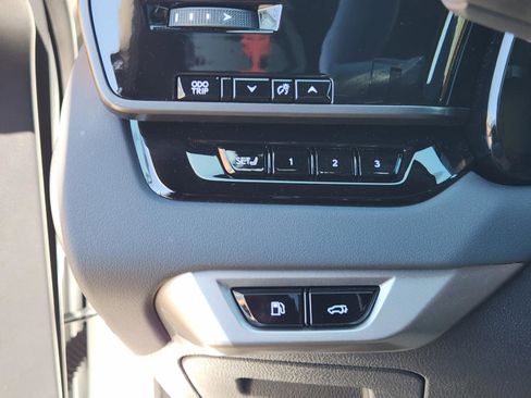 Certified 2025 Lexus RX 350 Premium Plus w/ Convenience Package image 19