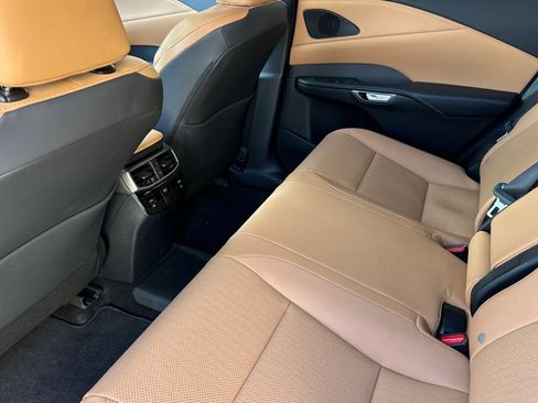 New 2026 Lexus RX 450h RX 450h+ Luxury image 21