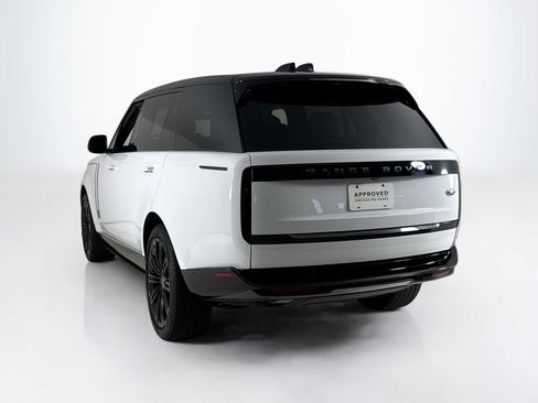 Used 2023 Land Rover Range Rover Long Wheelbase SE AWD/4WD image 3
