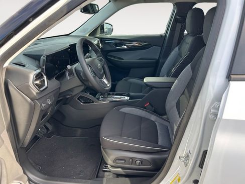 New 2026 Chevrolet TrailBlazer LT w/ Convenience Package AWD/4WD image 15