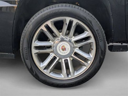 Used 2014 Cadillac Escalade ESV Premium image 26