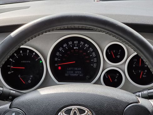 Used 2007 Toyota Tundra Limited RWD image 14