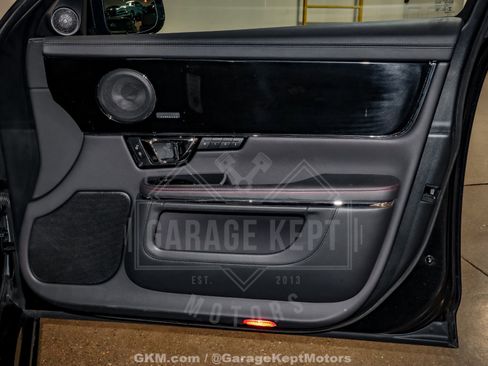 Used 2015 Jaguar XJ R LWB image 71