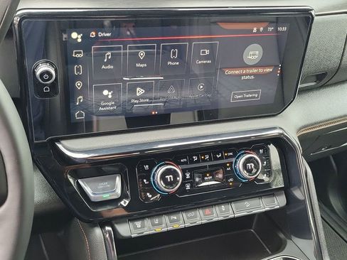 Used 2024 GMC Sierra 2500 AT4 w/ AT4 Premium Plus Package image 13