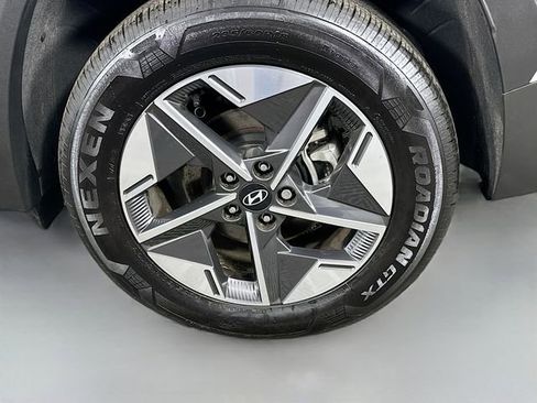 Used 2025 Hyundai Tucson SEL AWD/4WD image 32