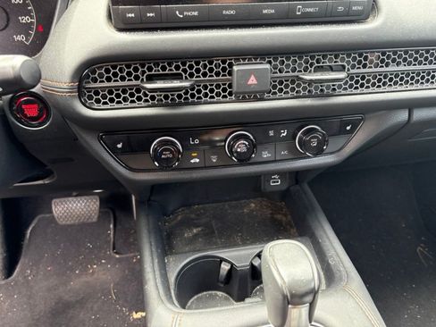 Certified 2024 Honda HR-V Sport image 19