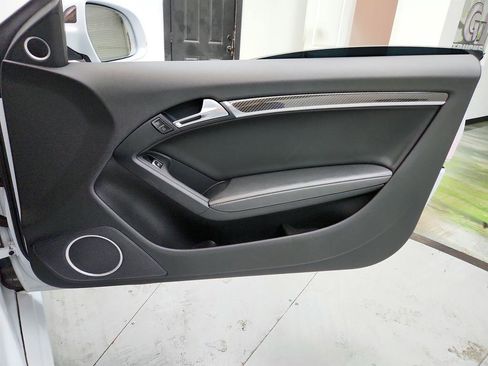 Used 2013 Audi RS 5 Coupe w/ Audi MMI Navigation Plus Pkg image 27