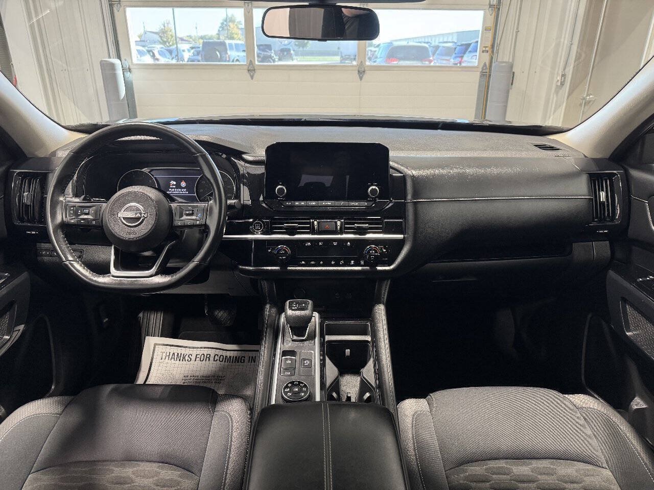 Used 2022 Nissan Pathfinder S AWD/4WD image 26