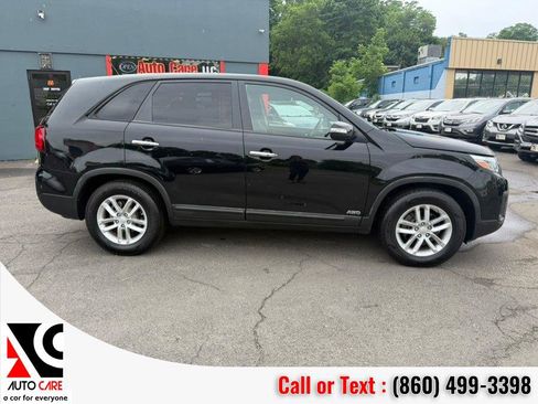 Used 2014 Kia Sorento LX AWD/4WD image 8