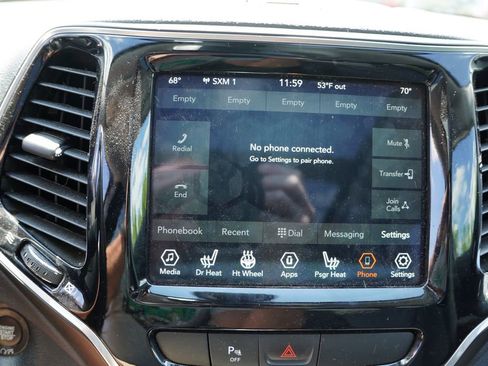 Used 2020 Jeep Cherokee Limited AWD/4WD image 6