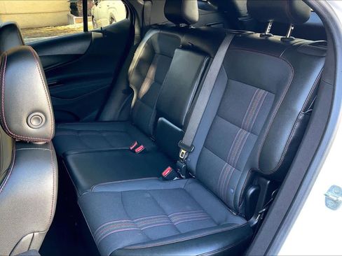 Used 2023 Chevrolet Equinox RS image 17