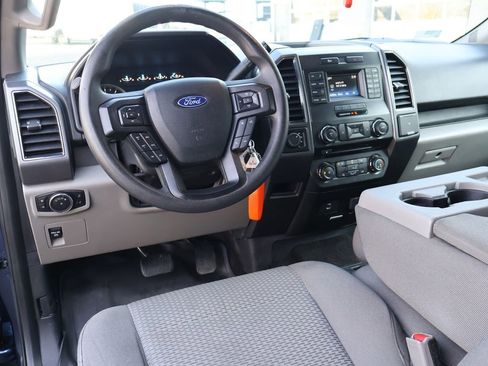 Used 2017 Ford F150 XLT image 23