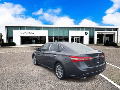 Used 2014 Toyota Avalon XLE Touring image 6