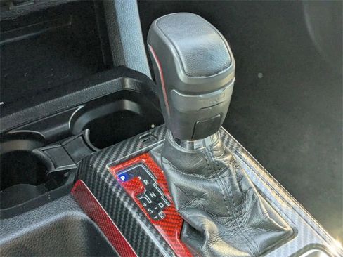 Used 2022 Toyota Tacoma TRD Off-Road image 27