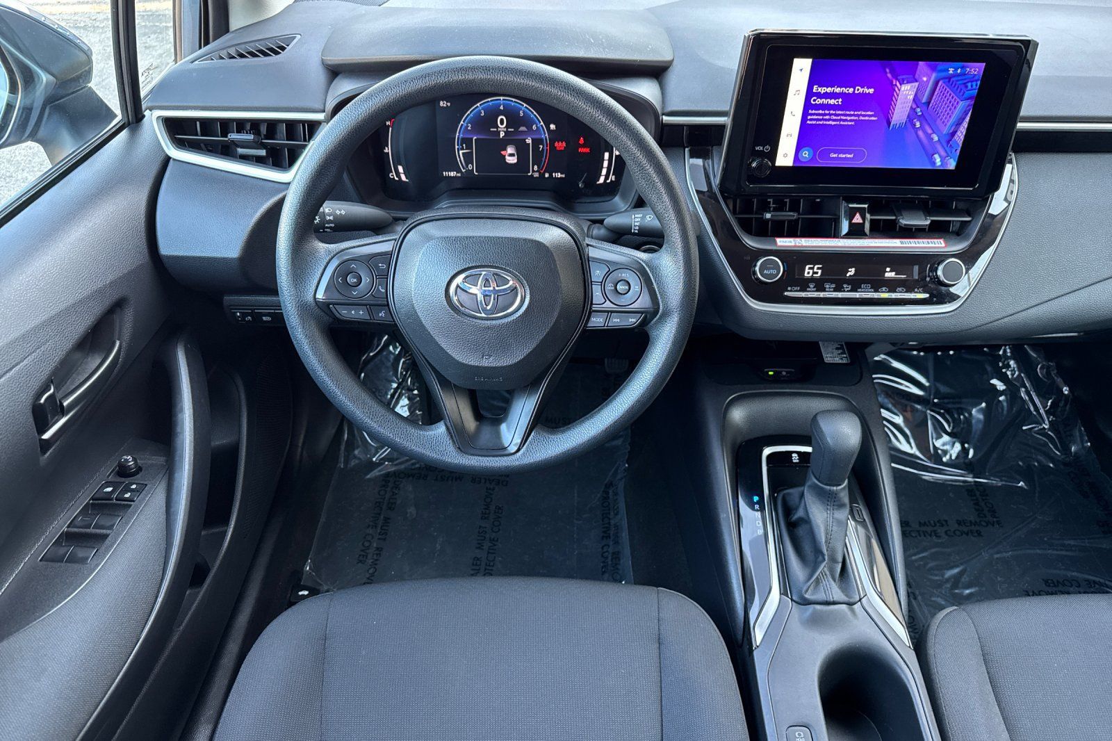 Used 2026 Toyota Corolla LE w/ LE Premium Package FWD image 15