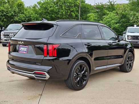 Used 2023 Kia Sorento SX FWD image 5