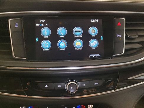 Used 2019 Buick Enclave Essence FWD image 25