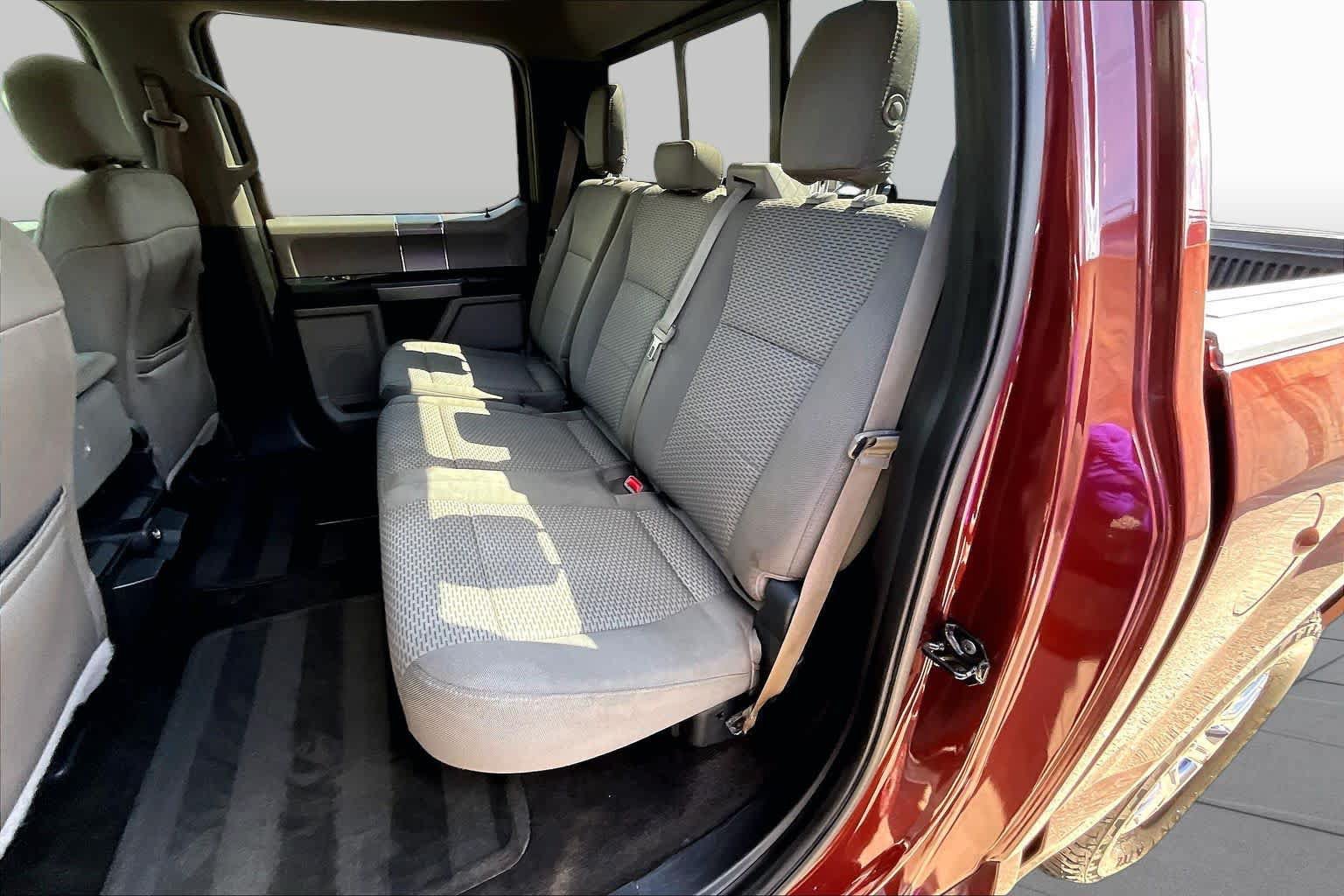 Used 2015 Ford F150 XLT w/ Equipment Group 302A Luxury RWD image 21
