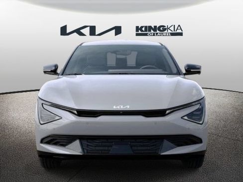 New 2026 Kia EV6 Wind AWD/4WD image 2