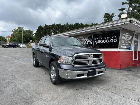 Used 2017 RAM 1500 Big Horn AWD/4WD image 1