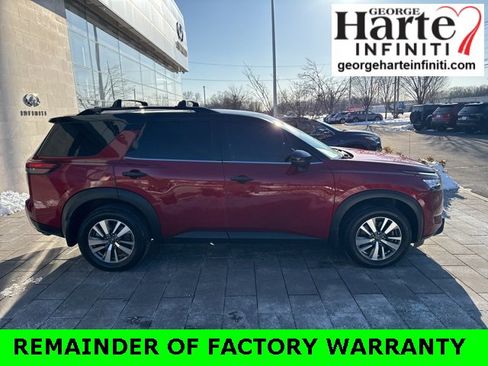 Used 2023 Nissan Pathfinder SL image 8