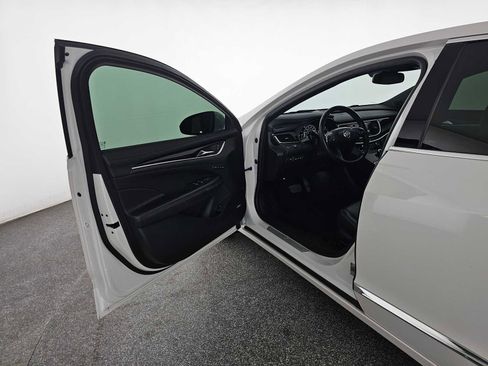 Used 2019 Buick LaCrosse Avenir w/ Driver Confidence Package II image 19