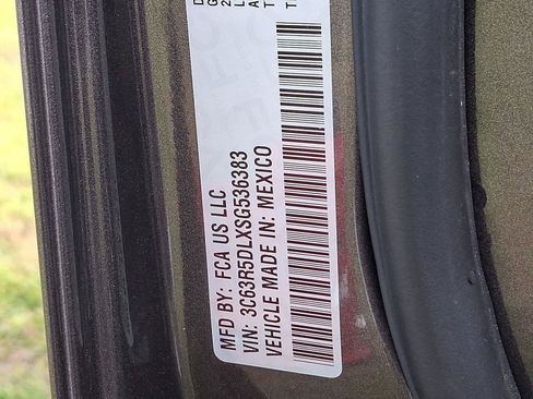 New 2025 RAM 2500 Big Horn AWD/4WD image 17