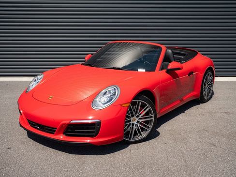 Used 2019 Porsche 911 Carrera S image 1