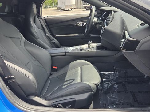 Used 2020 BMW Z4 M40i RWD image 15