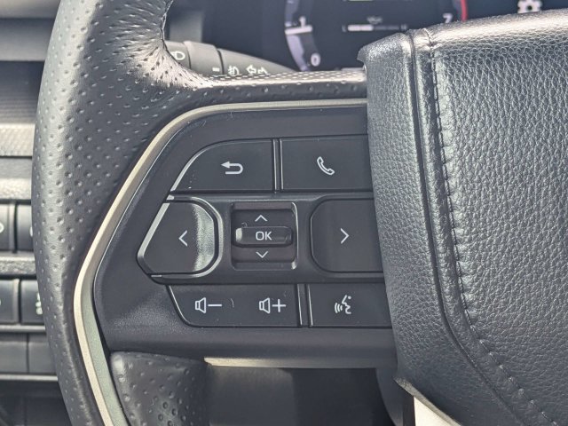 Used 2025 Toyota 4Runner Limited AWD/4WD image 26