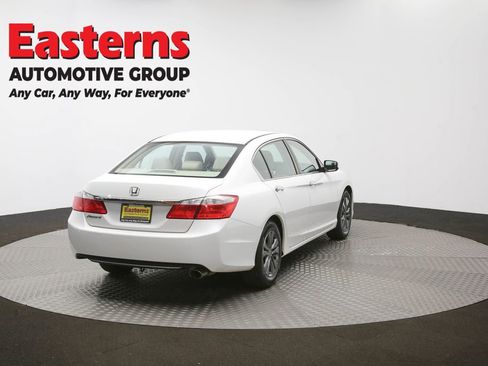 Used 2015 Honda Accord LX image 39