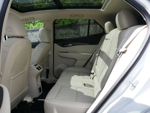 Used 2023 Buick Envision Avenir AWD/4WD image 14