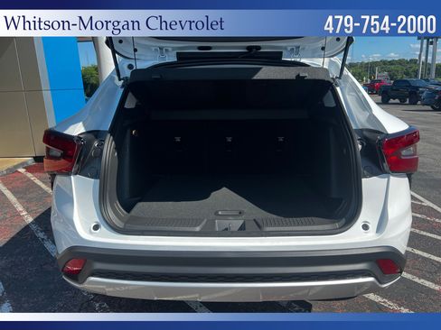 New 2026 Chevrolet Trax LT w/ LT Convenience Package FWD image 33