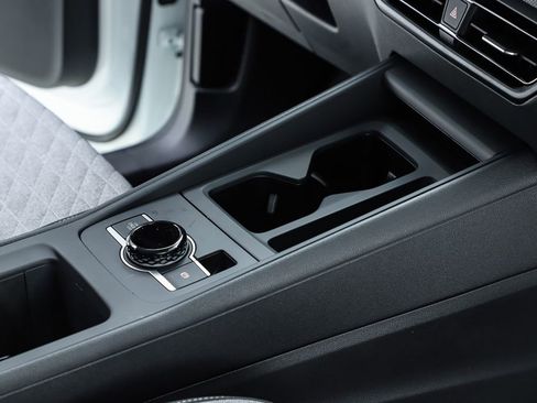 New 2026 Volkswagen Tiguan S image 70