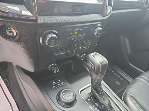 Used 2024 Ford Ranger XLT w/ FX4 Off-Road Package AWD/4WD image 10