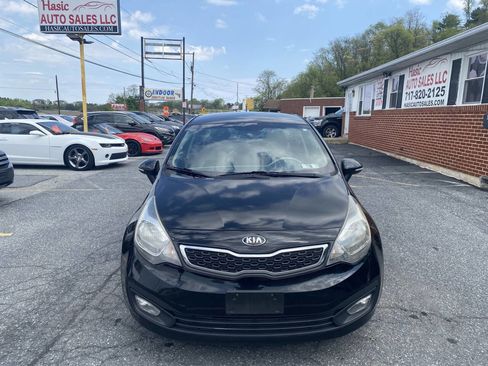 Used 2015 Kia Rio EX w/ Convenience Package FWD image 2