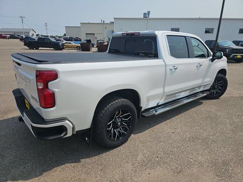 Used 2024 Chevrolet Silverado 1500 High Country w/ Technology Package AWD/4WD image 5