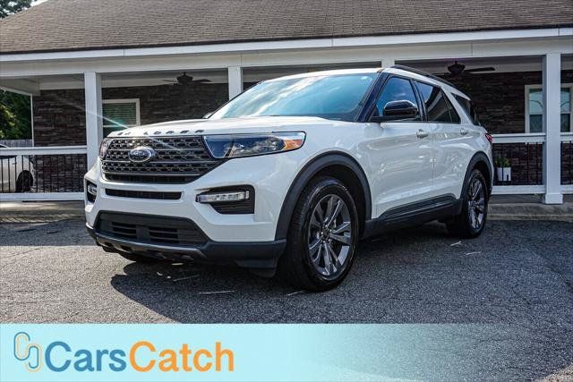 Used 2023 Ford Explorer XLT w/ Equipment Group 202A RWD image 7