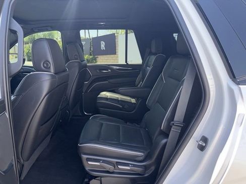 Used 2022 Cadillac Escalade Sport w/ Touring Package AWD/4WD image 10