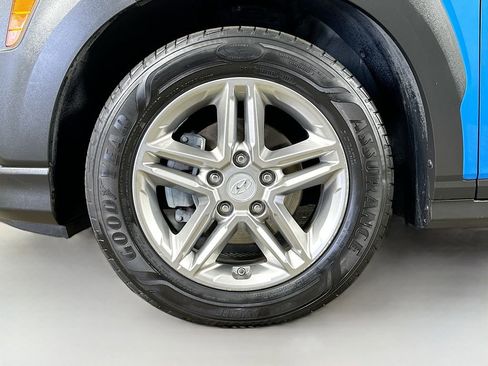 Used 2019 Hyundai Kona SE FWD image 34