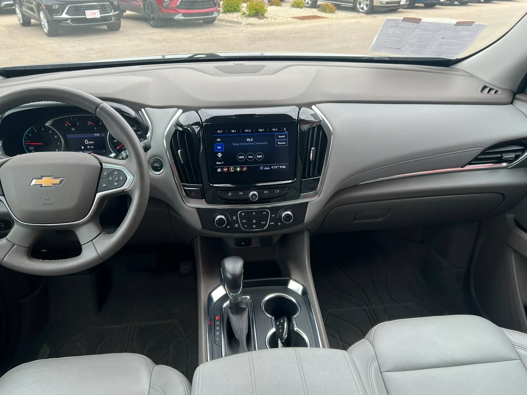 Used 2021 Chevrolet Traverse LT w/ LPO, Floor Liner Package AWD/4WD image 11